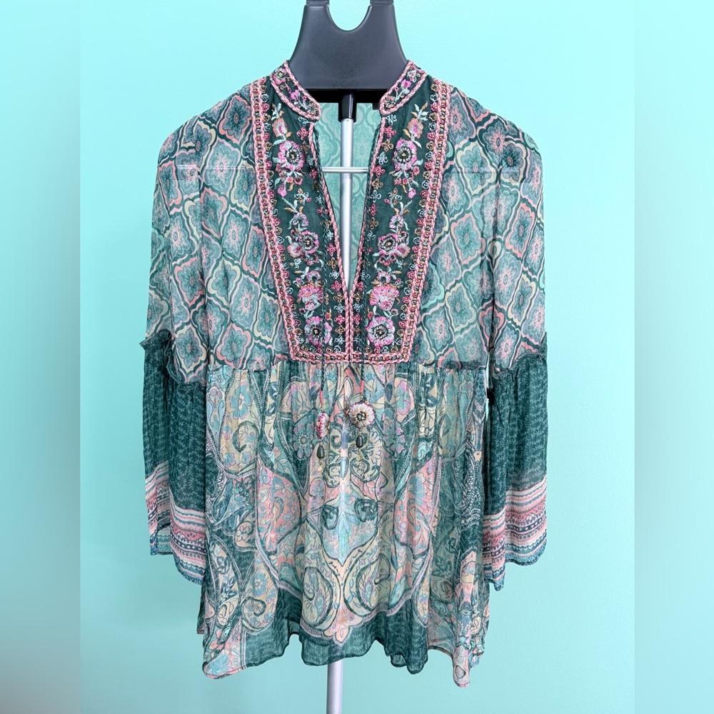 Boho Soft Surroundings Shira Peasant Top in Pink and Green Paisley Combo XS